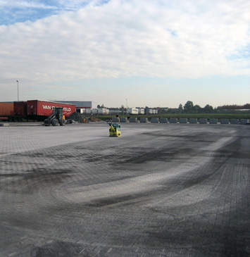 Van Overveld Transport, Etten- Leur (NL)